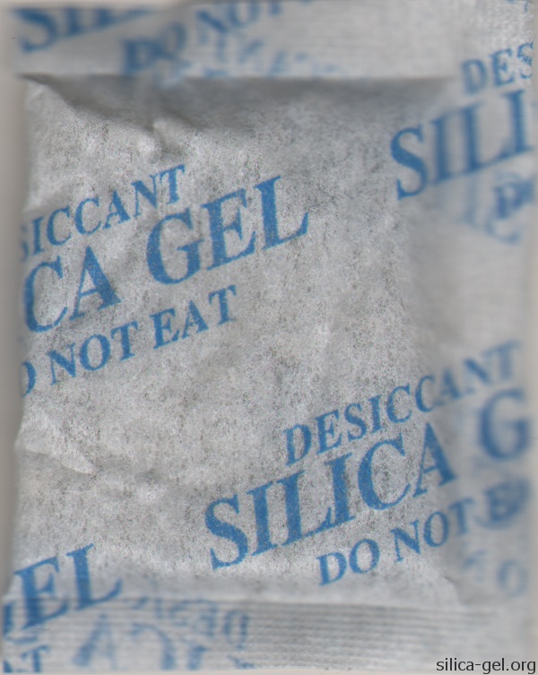 Large Silica Gel Desiccant Packet With Blue Printing